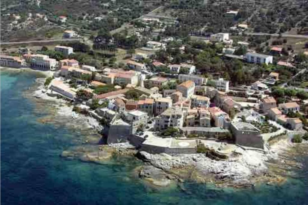 Studio Tout Equipe De 27M2, A 100M De La Mer, Et 500M Des Commerces Algajola  Εξωτερικό φωτογραφία