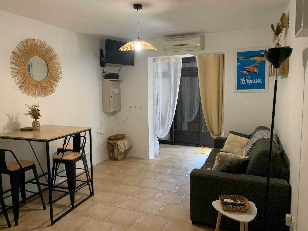 Studio Tout Equipe De 27M2, A 100M De La Mer, Et 500M Des Commerces Algajola  Εξωτερικό φωτογραφία